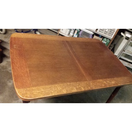 Eettafel eiken uitschuifbaar