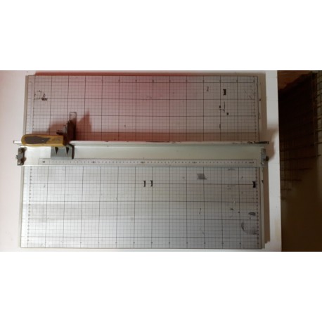 Druktafel voor de etaleur 55 jaar oud